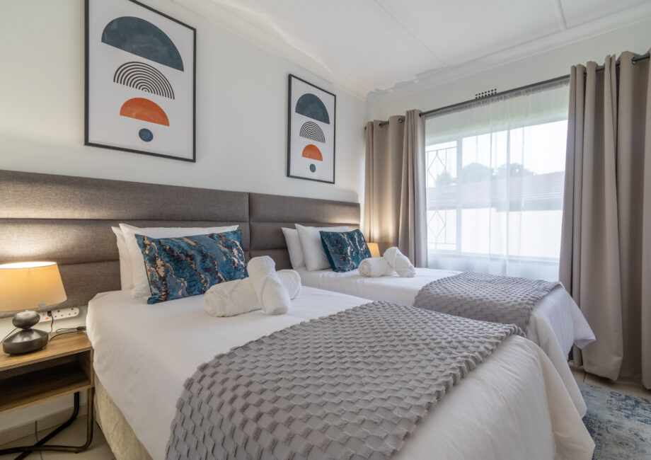 Twin Bedroom